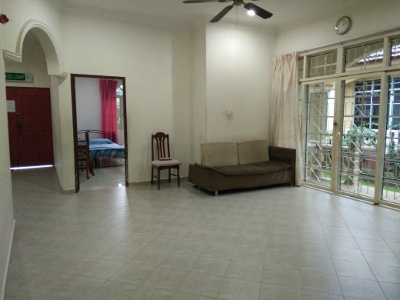 ruang family homestay seri anggerik